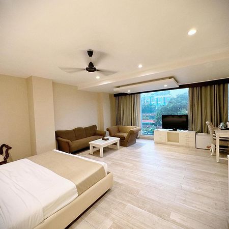 Skon Boutique By Orion Hotels Neu-Delhi Exterior foto