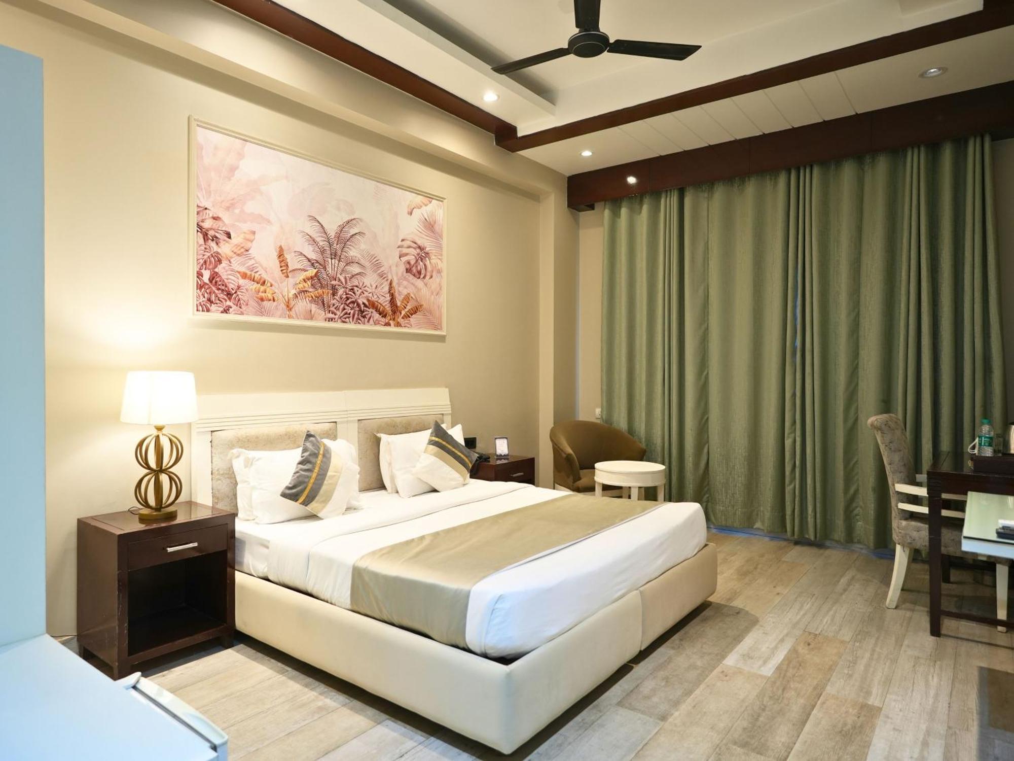 Skon Boutique By Orion Hotels Neu-Delhi Exterior foto
