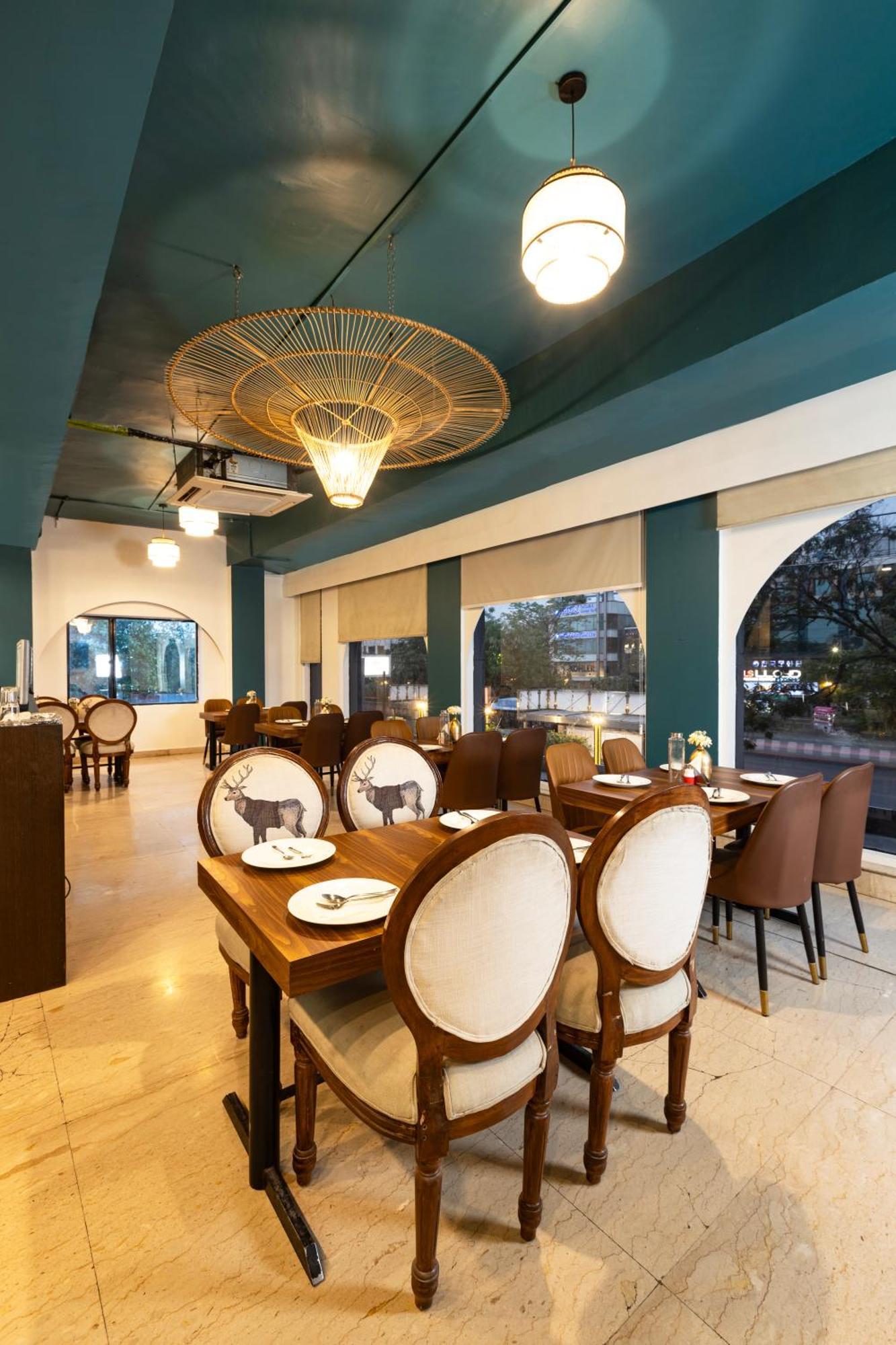 Skon Boutique By Orion Hotels Neu-Delhi Exterior foto