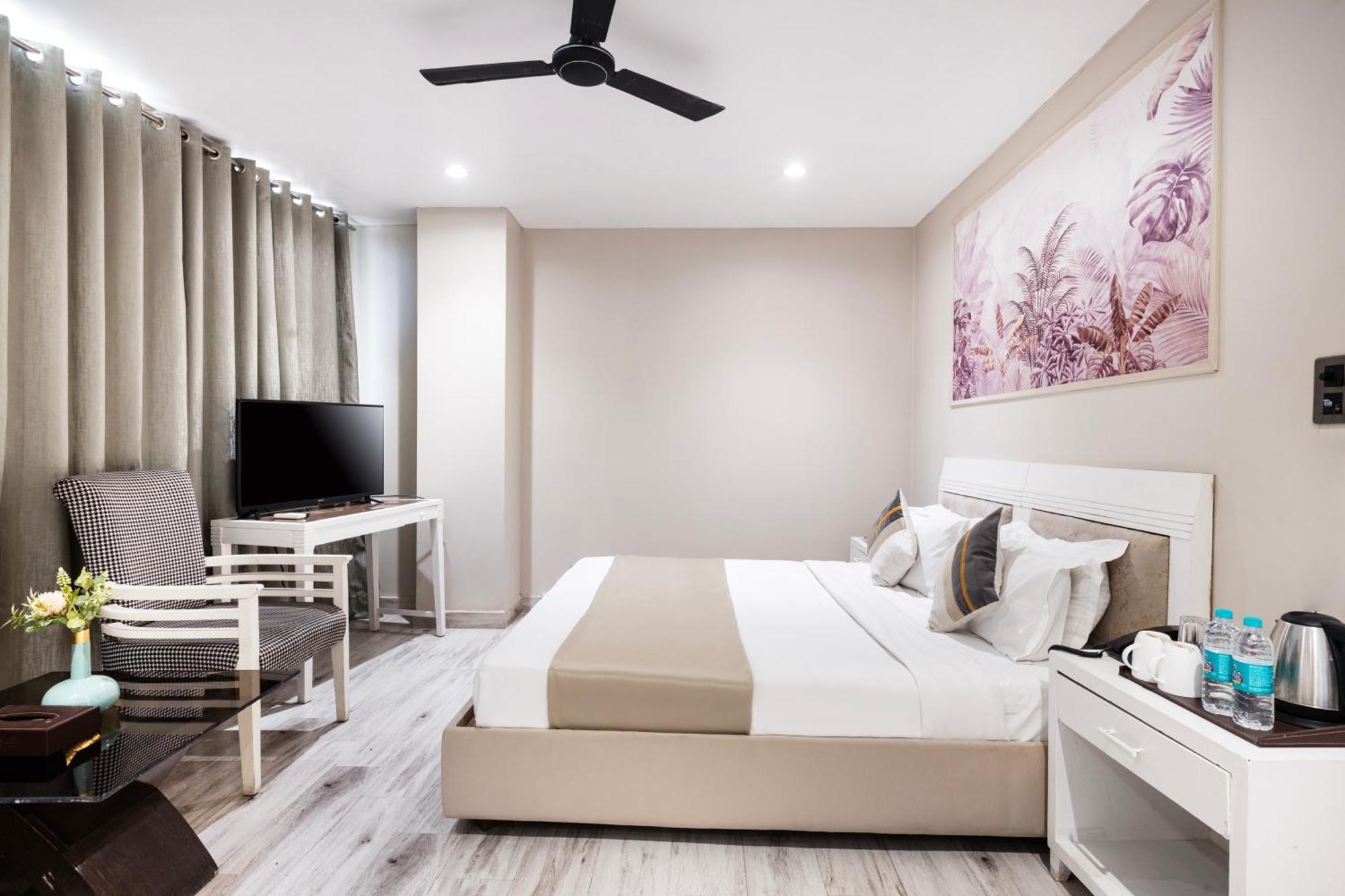 Skon Boutique By Orion Hotels Neu-Delhi Exterior foto